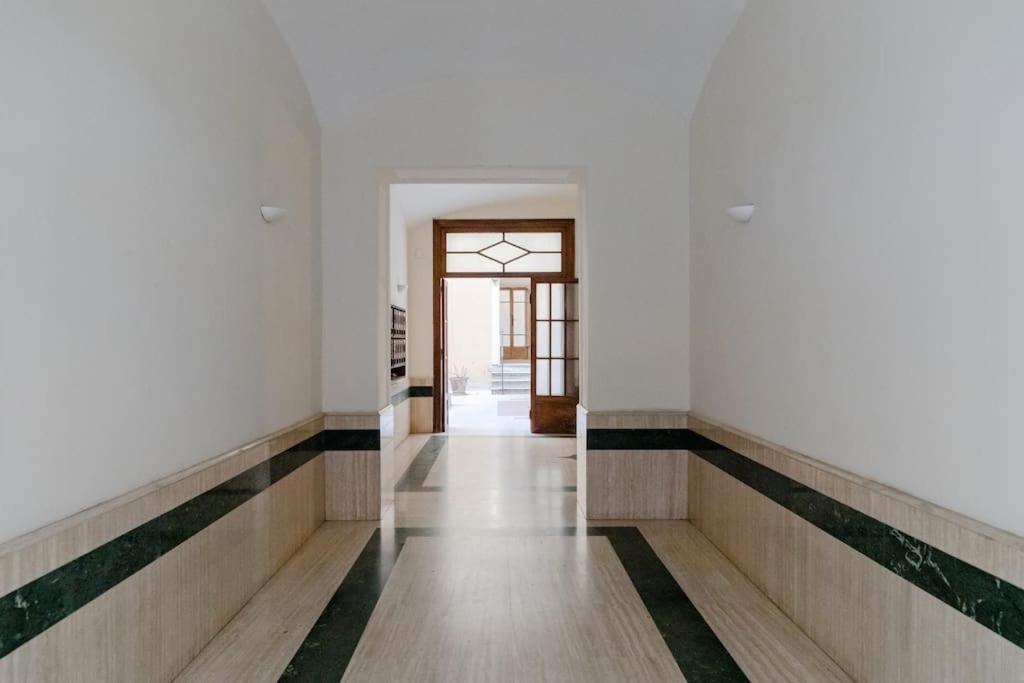 Elegant Apartment Via Veneto By Varental Рим Екстериор снимка